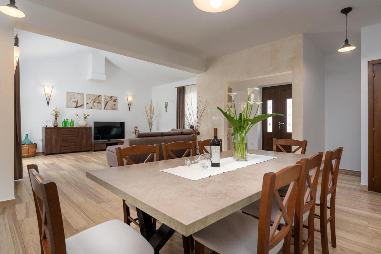 Villa Rotonda Vrsar Luaran gambar