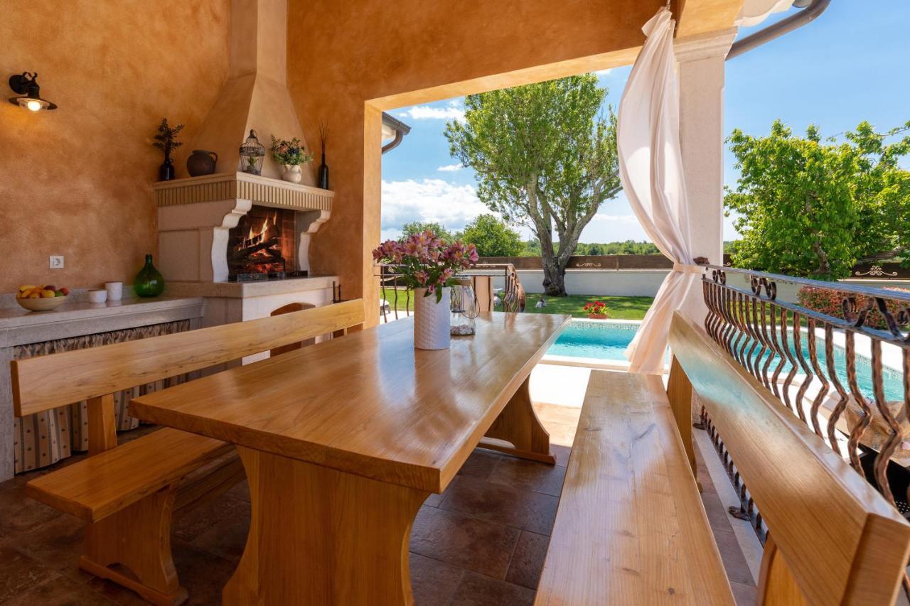 Villa Rotonda Vrsar Luaran gambar