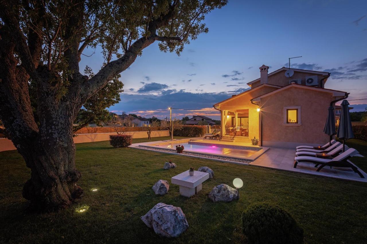 Villa Rotonda Vrsar Luaran gambar